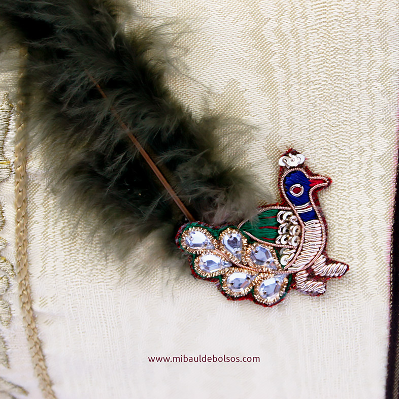 Bolso-Adorado-Pavo-Real-detalles